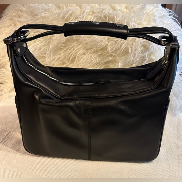 NEW Tod’s Miky Zip Medium - Black - Picture 2 of 7